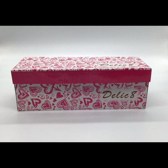 Women’s Black Lace Pleasure Flats - Picture 4 of 5